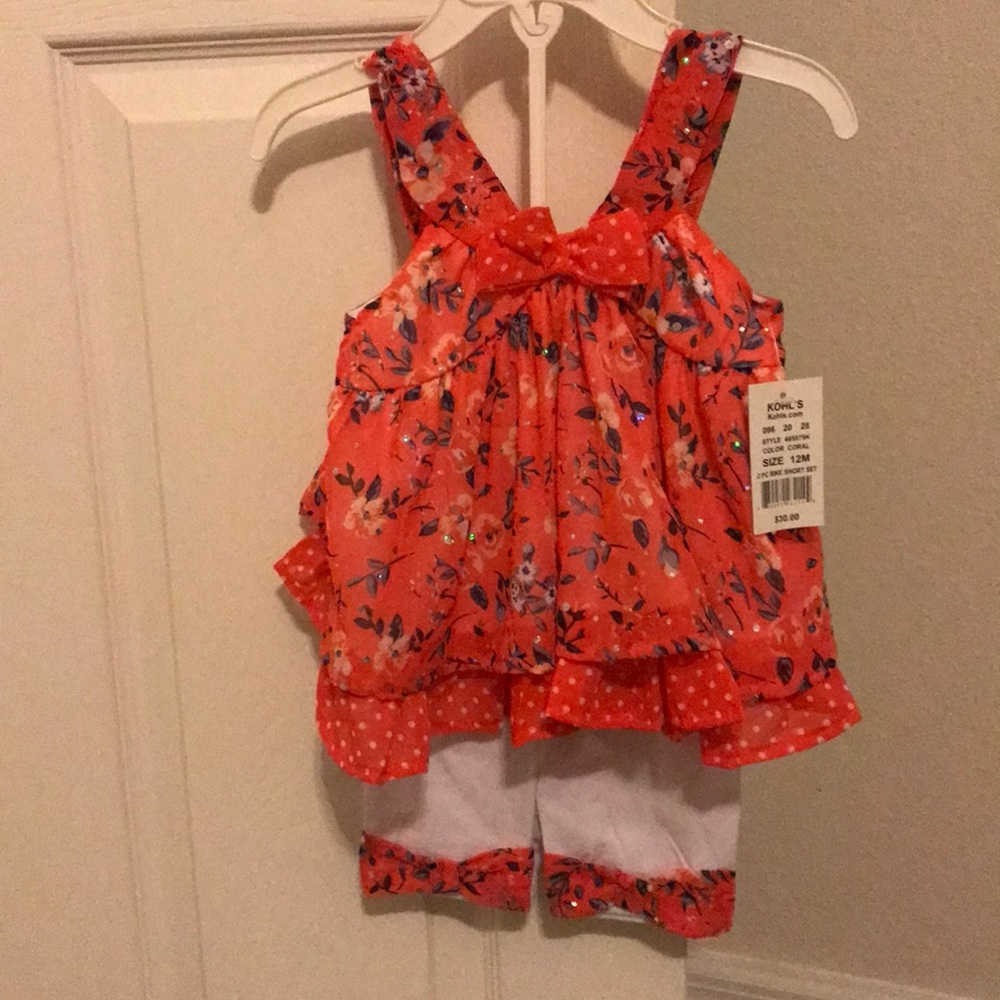 Tank and shorts outfit!